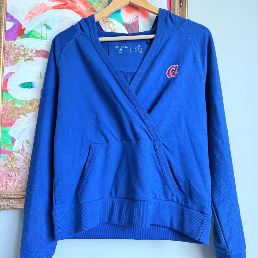 BRAVES Women's Royal Blue Pullover Hoodie with Red a Accent